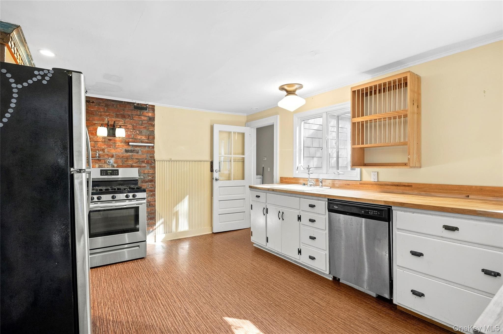 275 Main Bayview Road thumbnail 3