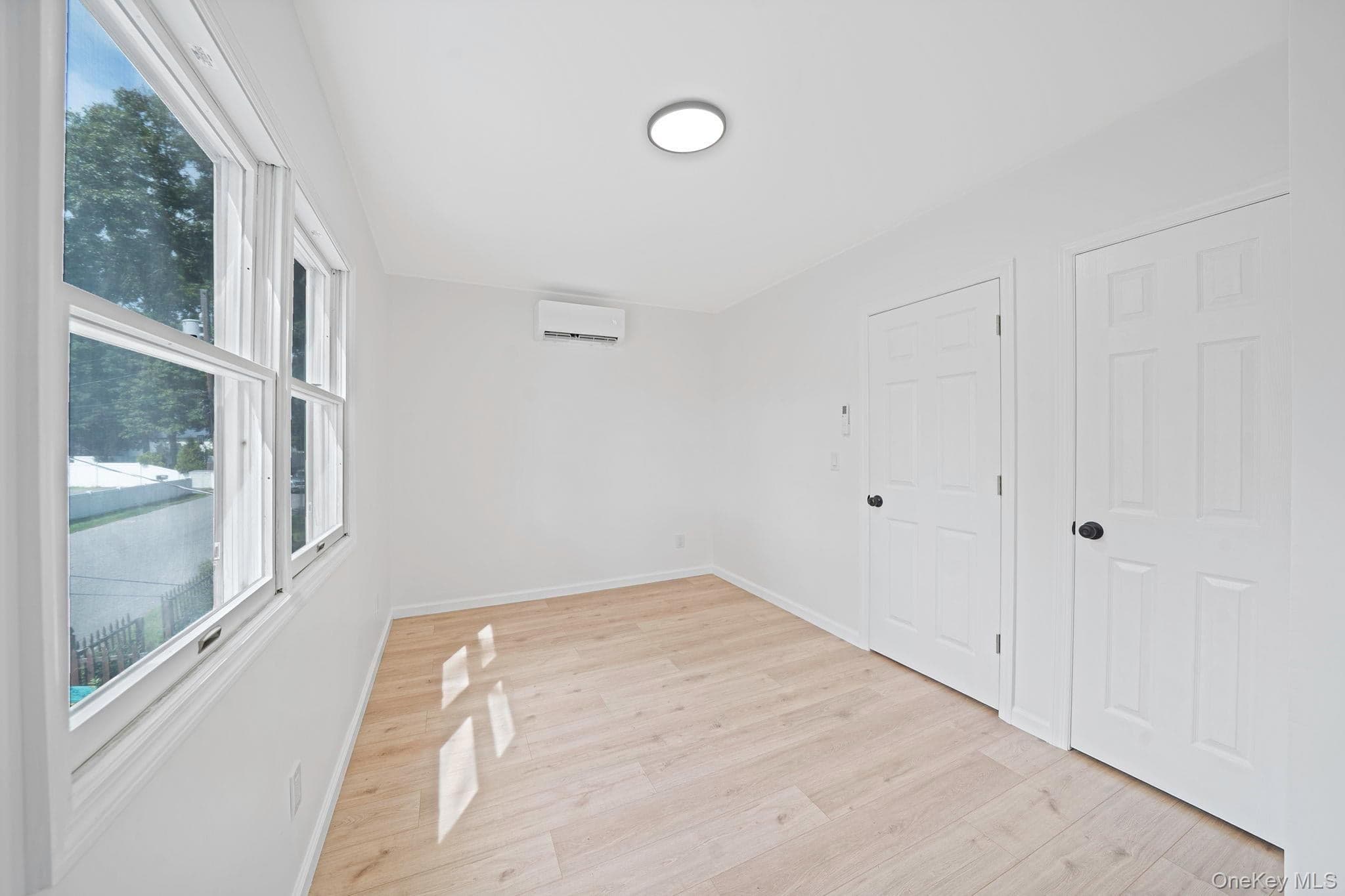 123 Denton Street thumbnail 25