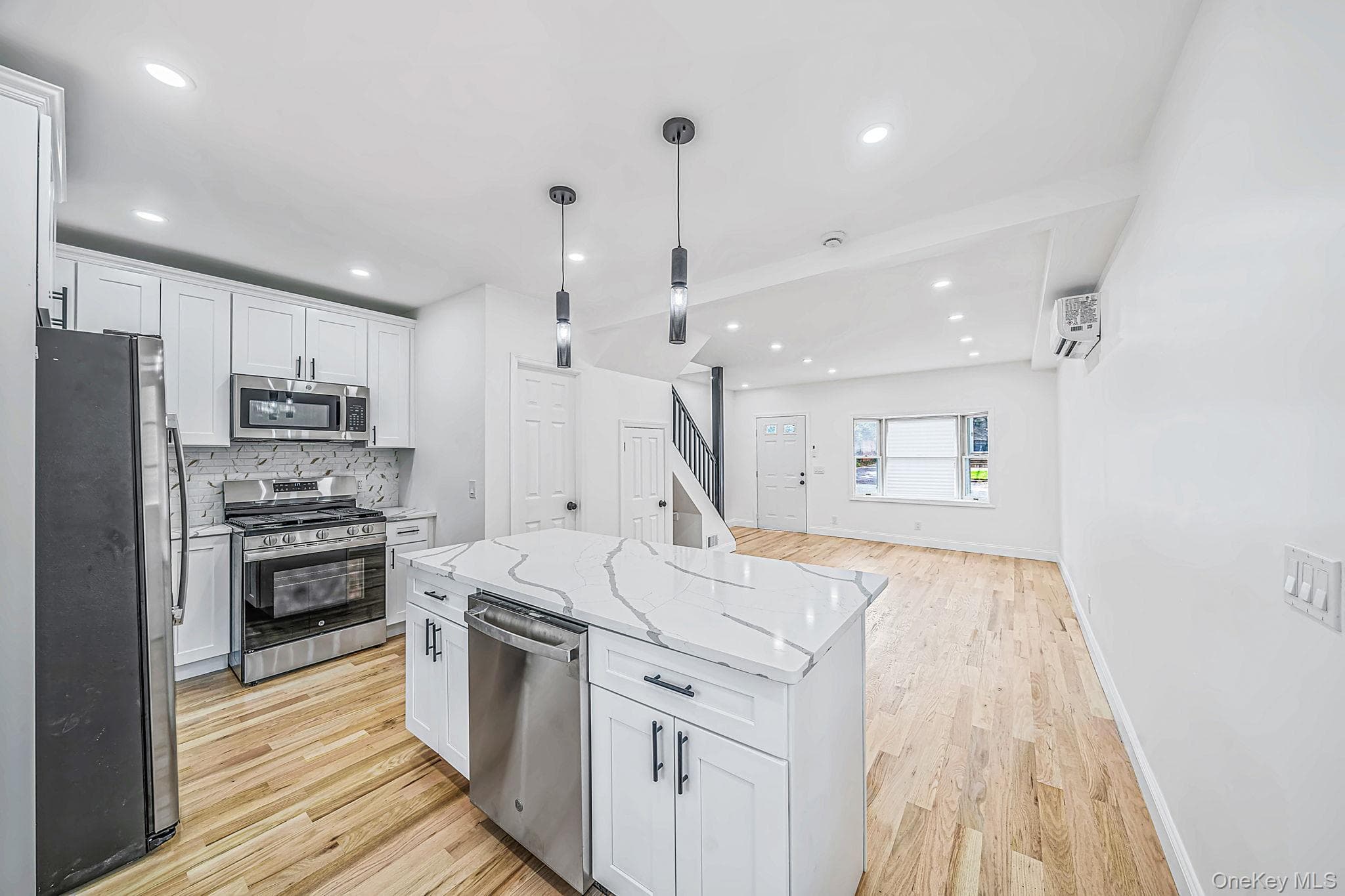 123 Denton Street thumbnail 16