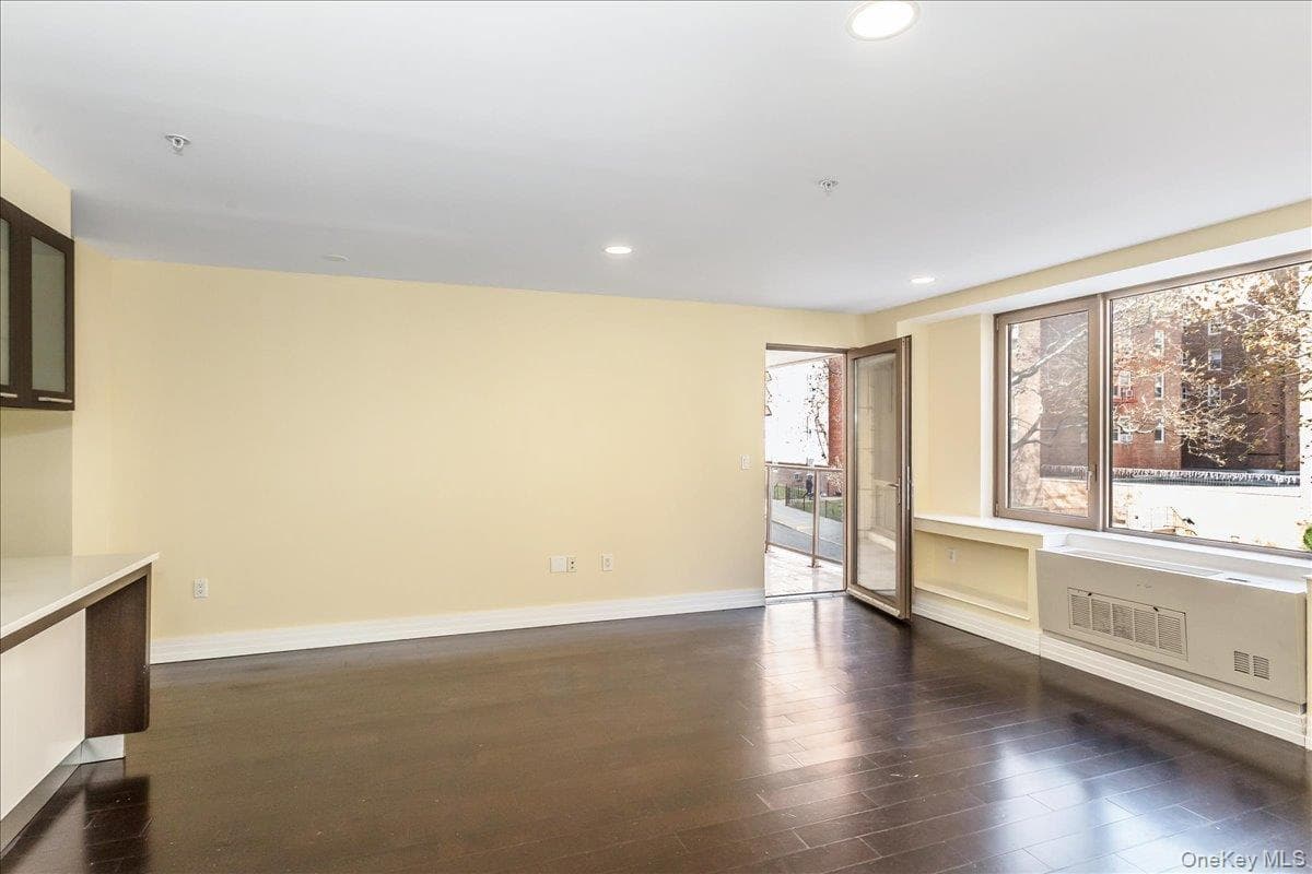6405 Yellowstone Boulevard Unit: 207 thumbnail 9