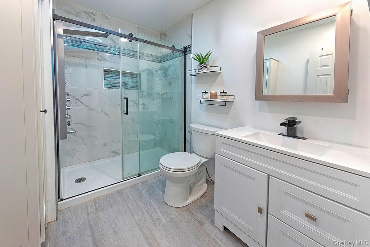 8 Van Cedar Street Unit: 8 thumbnail 15