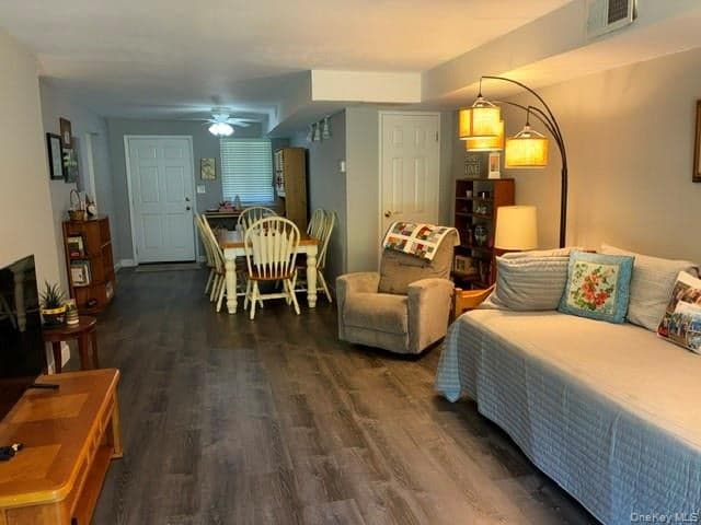 66 Pinebrook Place Unit: 66 thumbnail 12