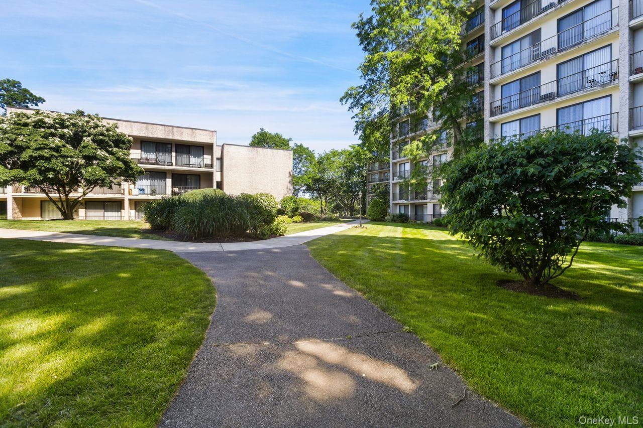 150 Overlook AVE Unit: 5F thumbnail 36