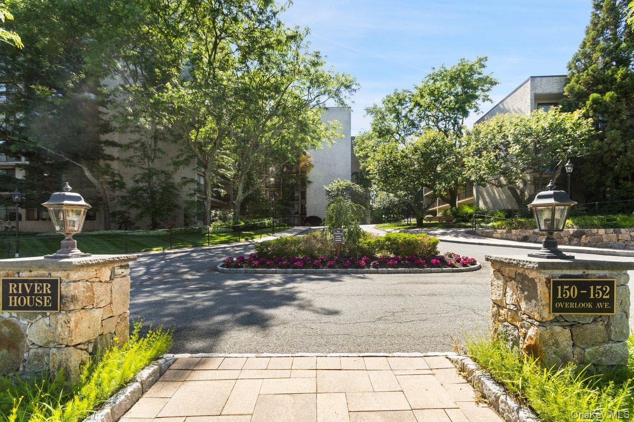 150 Overlook AVE Unit: 5F thumbnail 27