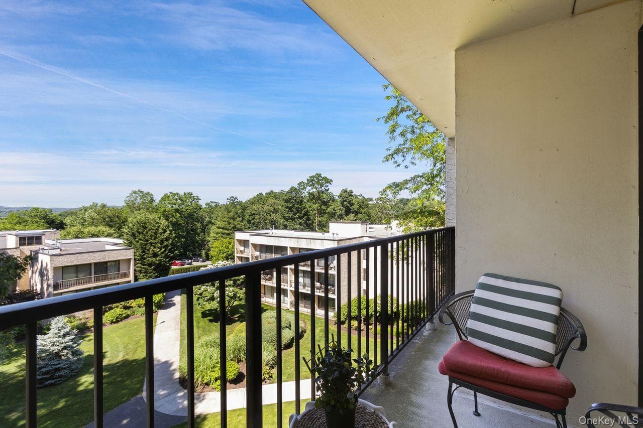 150 Overlook AVE Unit: 5F thumbnail 19