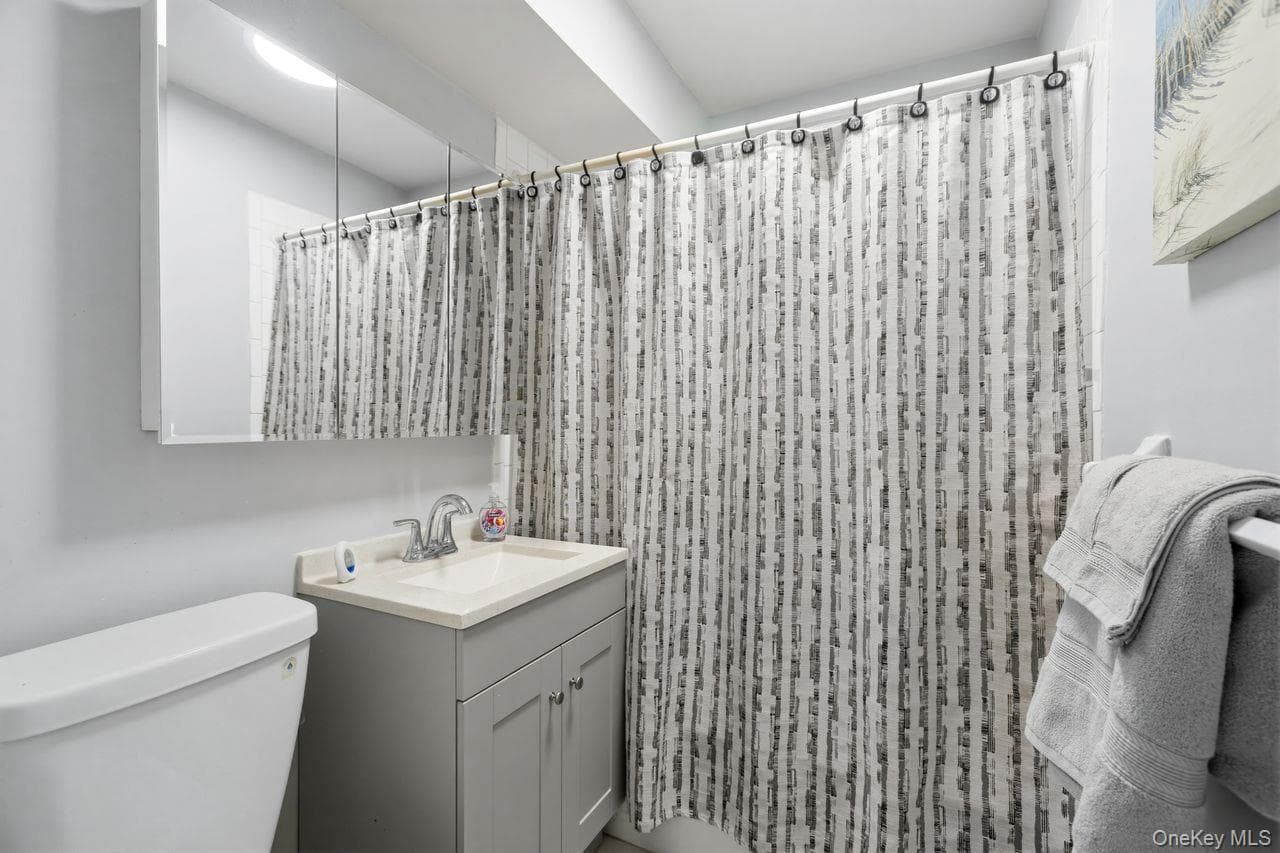 150 Overlook AVE Unit: 5F thumbnail 16