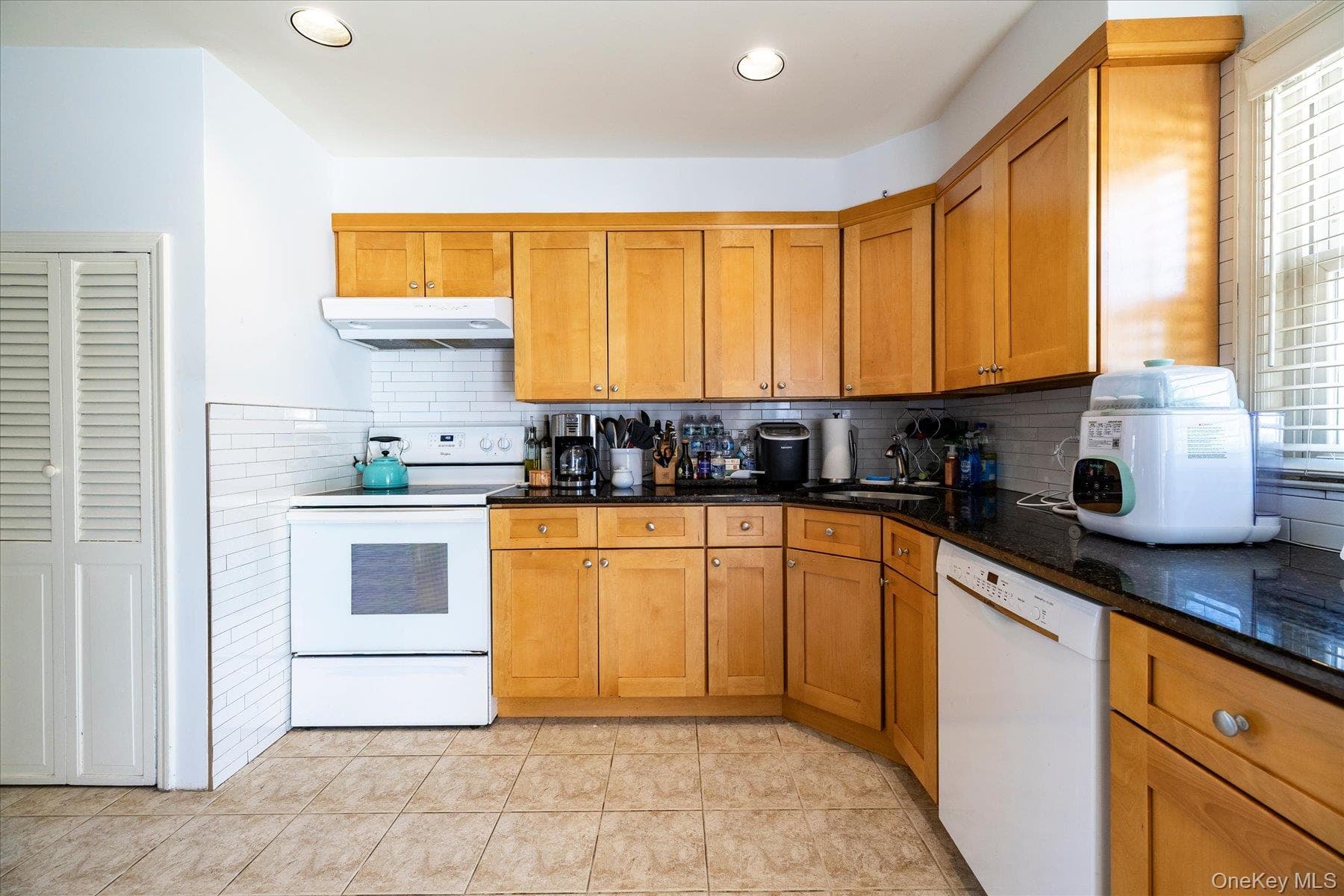 129 Arlyn Drive thumbnail 8
