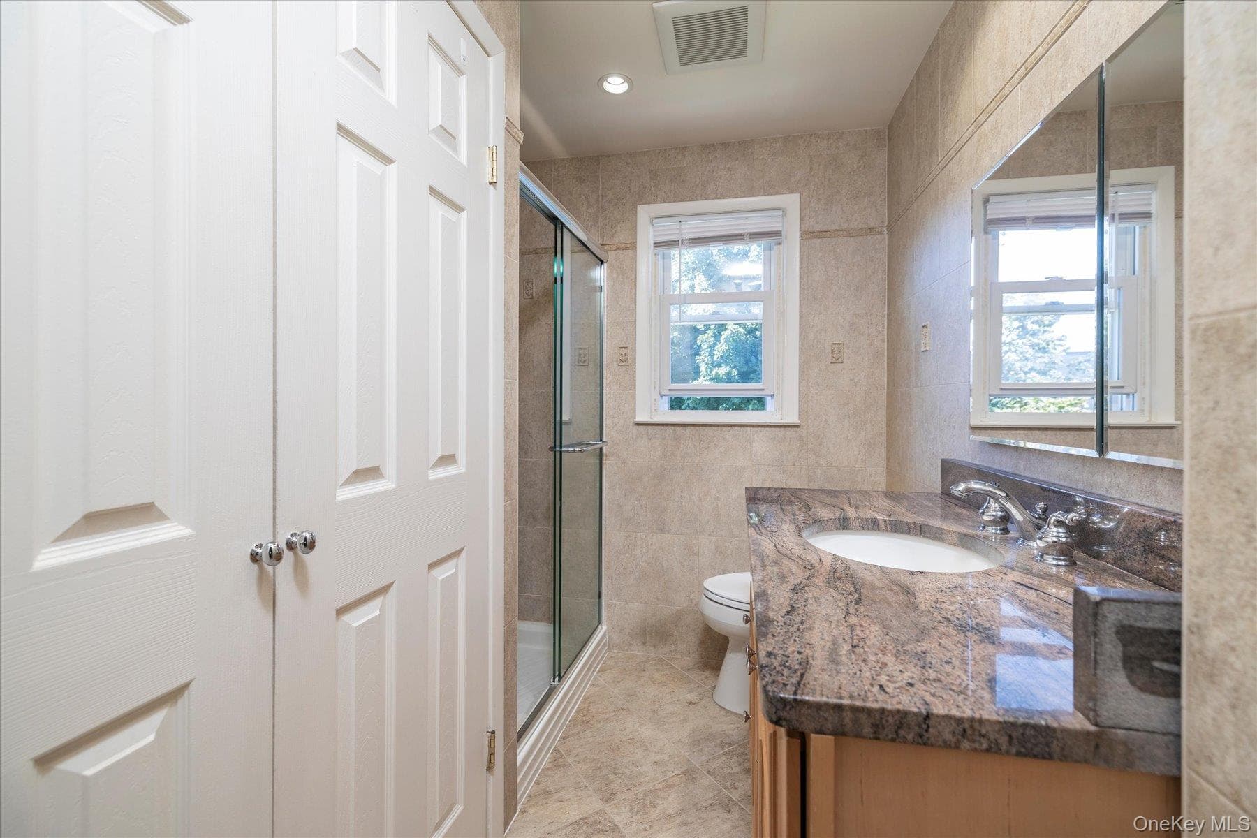 129 Arlyn Drive thumbnail 25