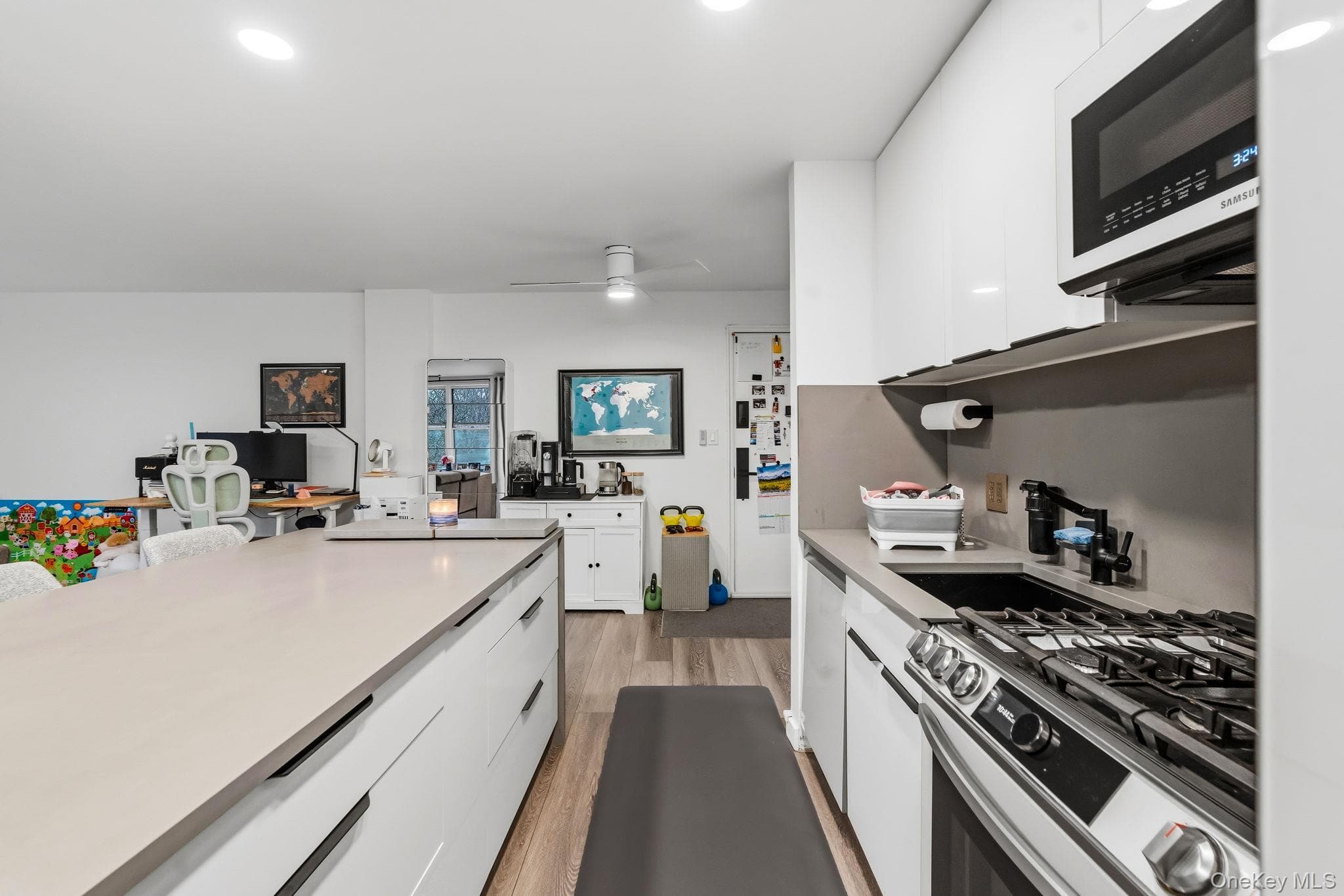 50 Fort Place Unit: A6A thumbnail 23