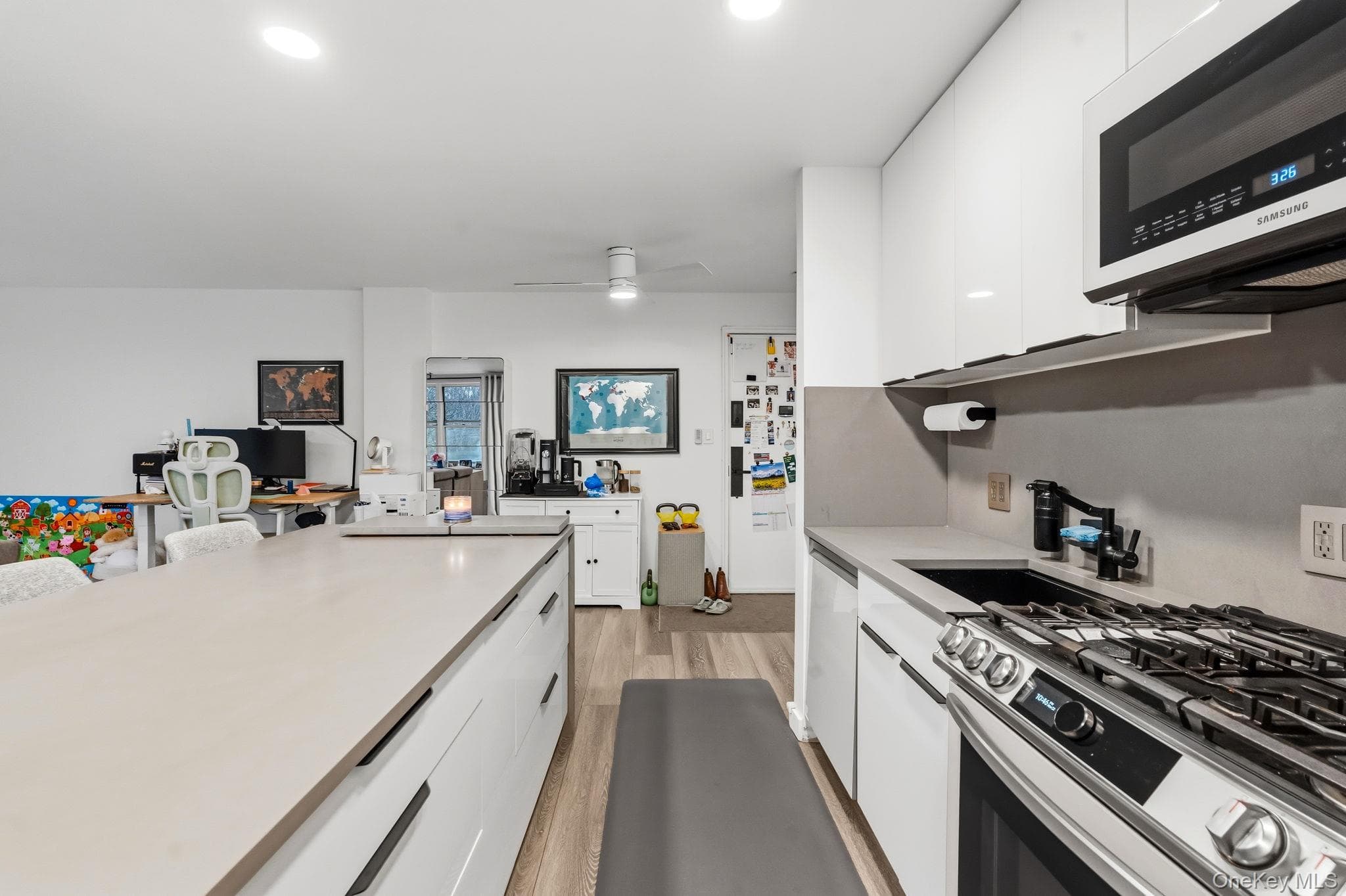 50 Fort Place Unit: A6A thumbnail 28
