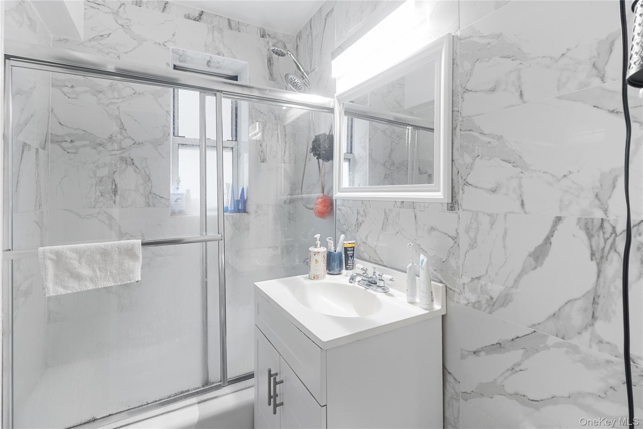 3299 Cambridge Avenue Unit: 6B thumbnail 6