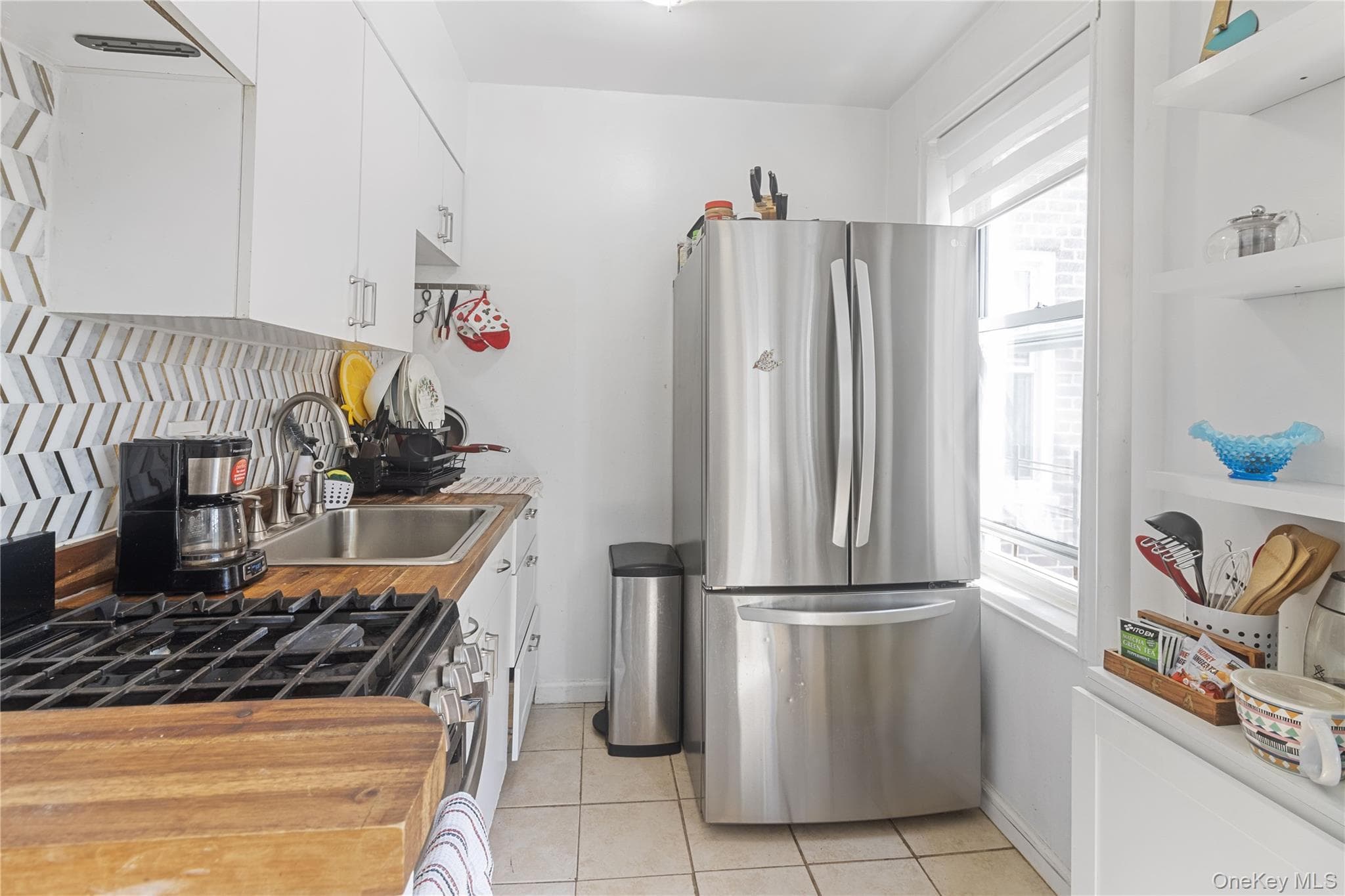 3299 Cambridge Avenue Unit: 6B thumbnail 5
