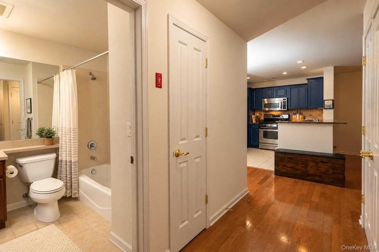 1204 Round Pointe Drive thumbnail 17
