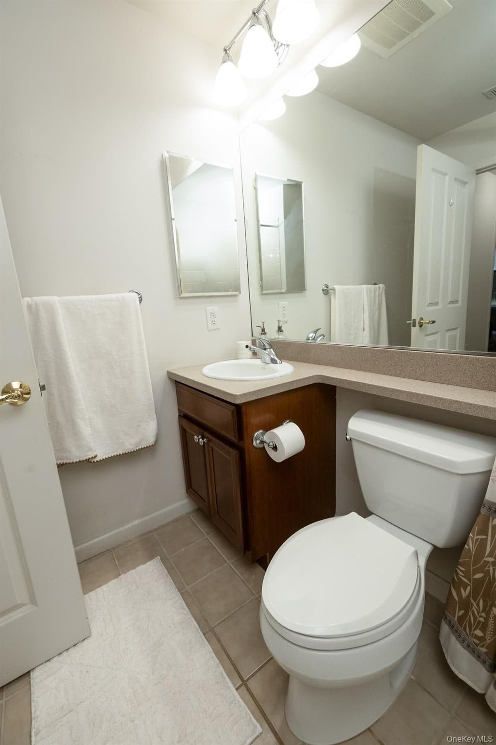 1204 Round Pointe Drive thumbnail 20