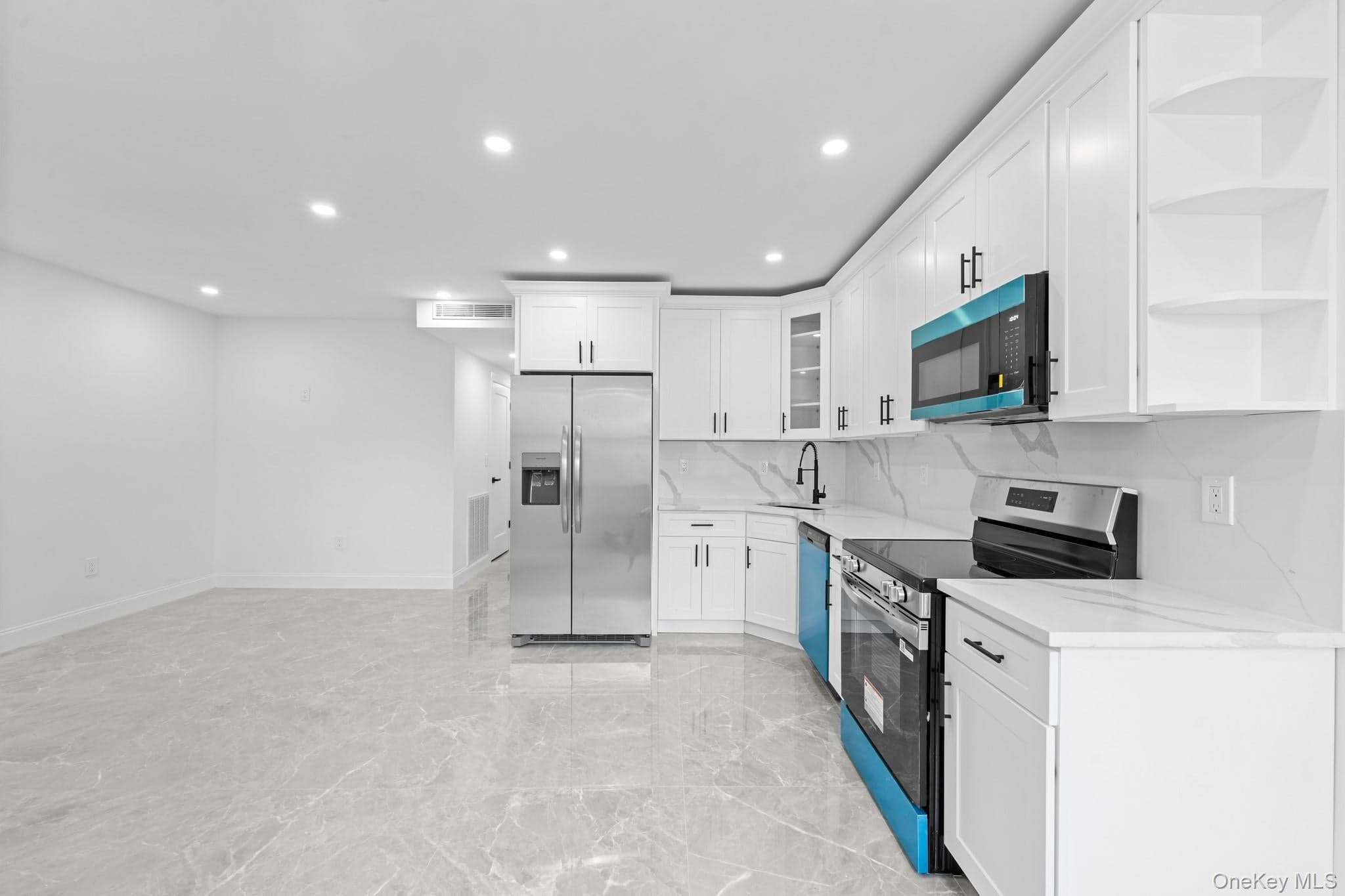 1519 Remsen Avenue thumbnail 12