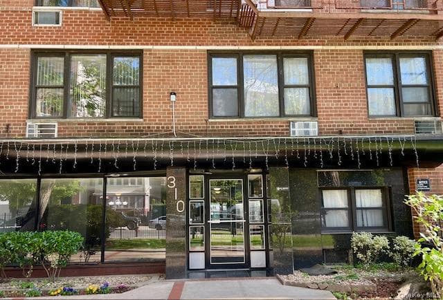 310 Lenox Road Unit: 4U, Brooklyn