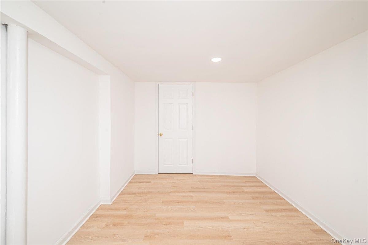 53 N 1st ST thumbnail 19