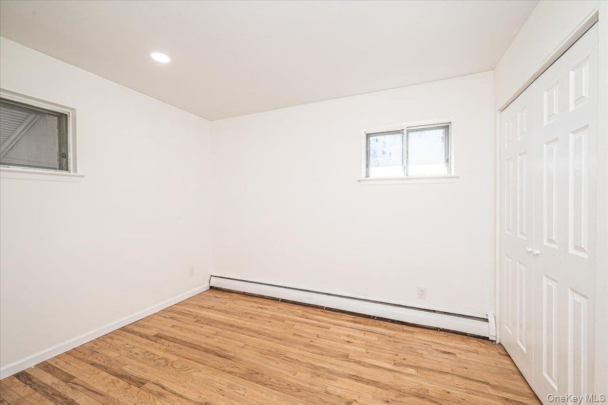 53 N 1st ST thumbnail 14