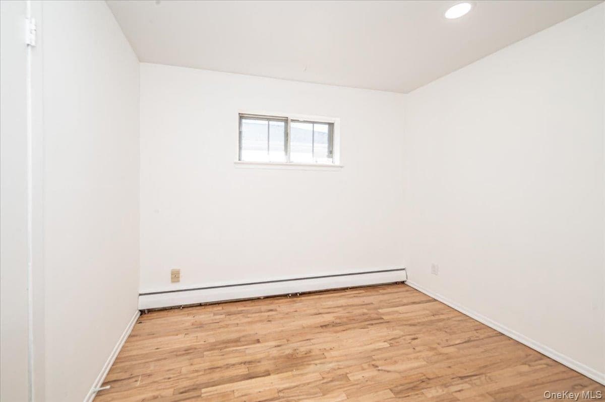 53 N 1st ST thumbnail 15