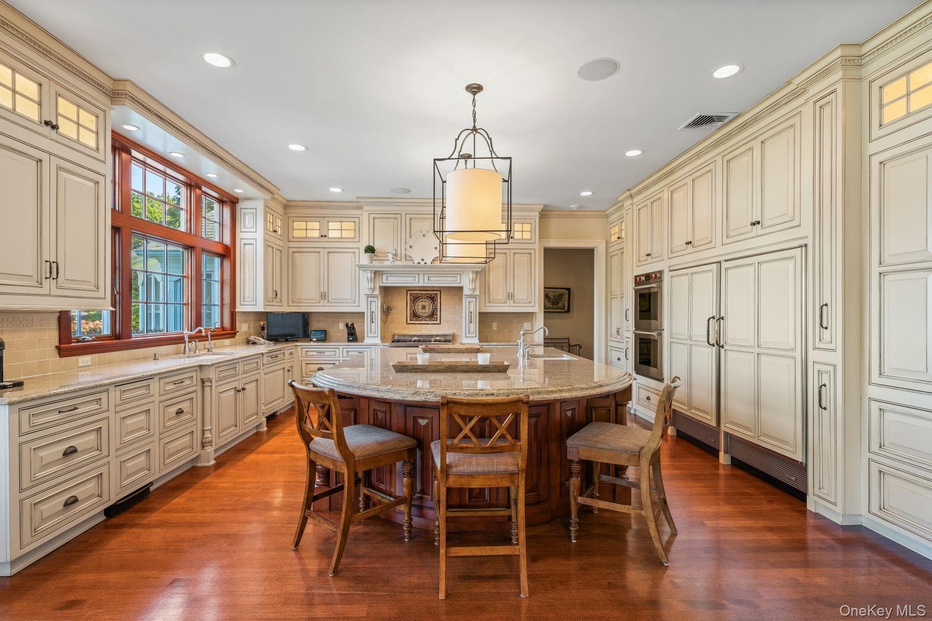 697 Short Beach Road thumbnail 16
