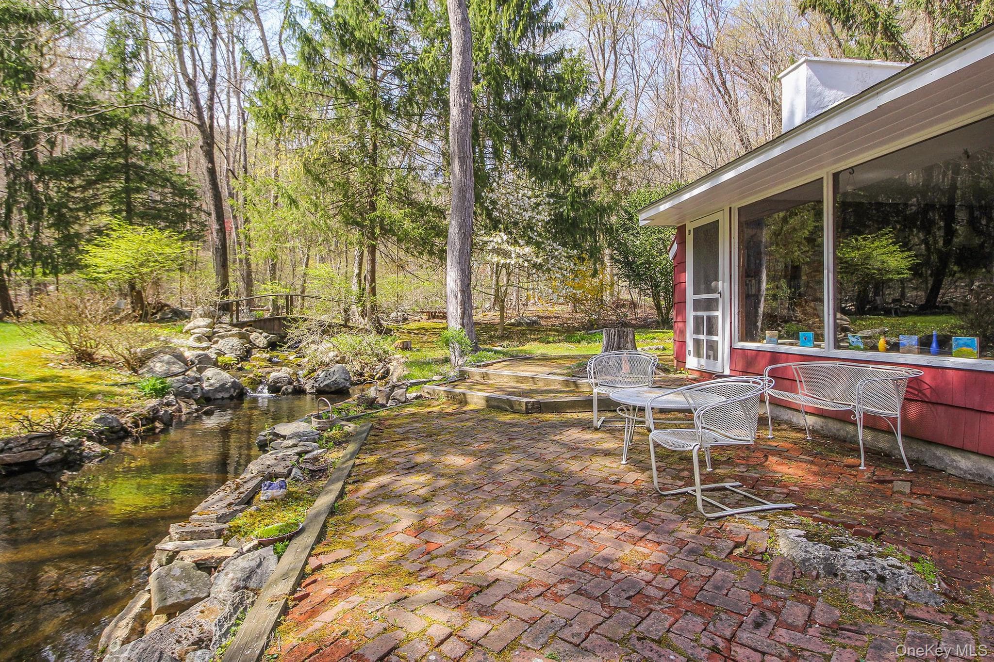 72 Seifert Lane thumbnail 19