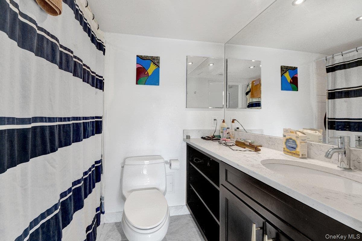 2287 Johnson Avenue Unit: 4F thumbnail 9