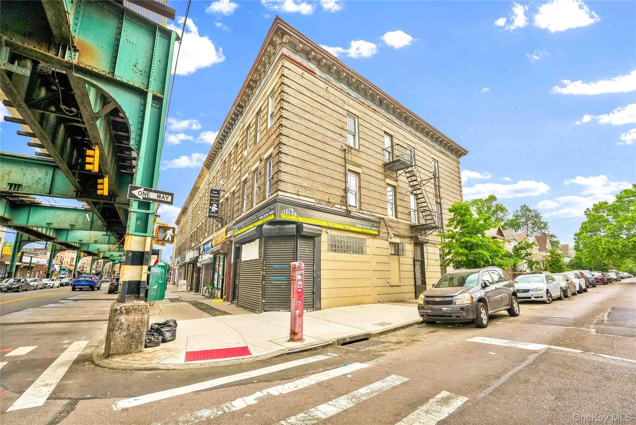 106-17 Jamaica Avenue photo 1