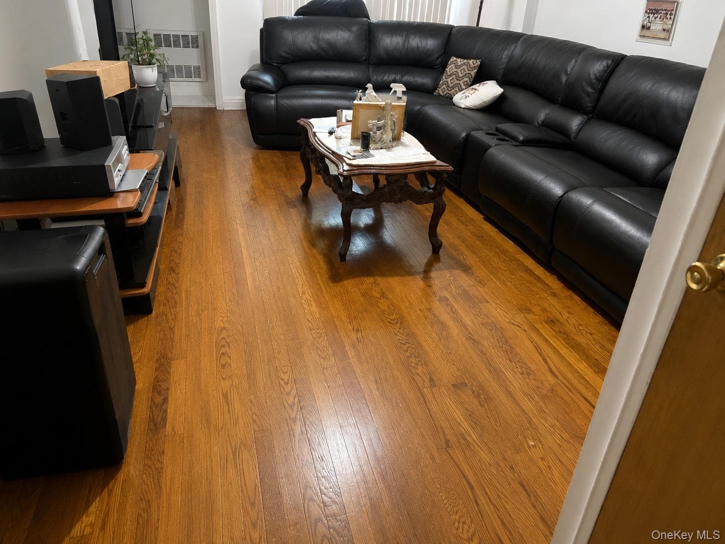 1278 E 53rd Street thumbnail 3