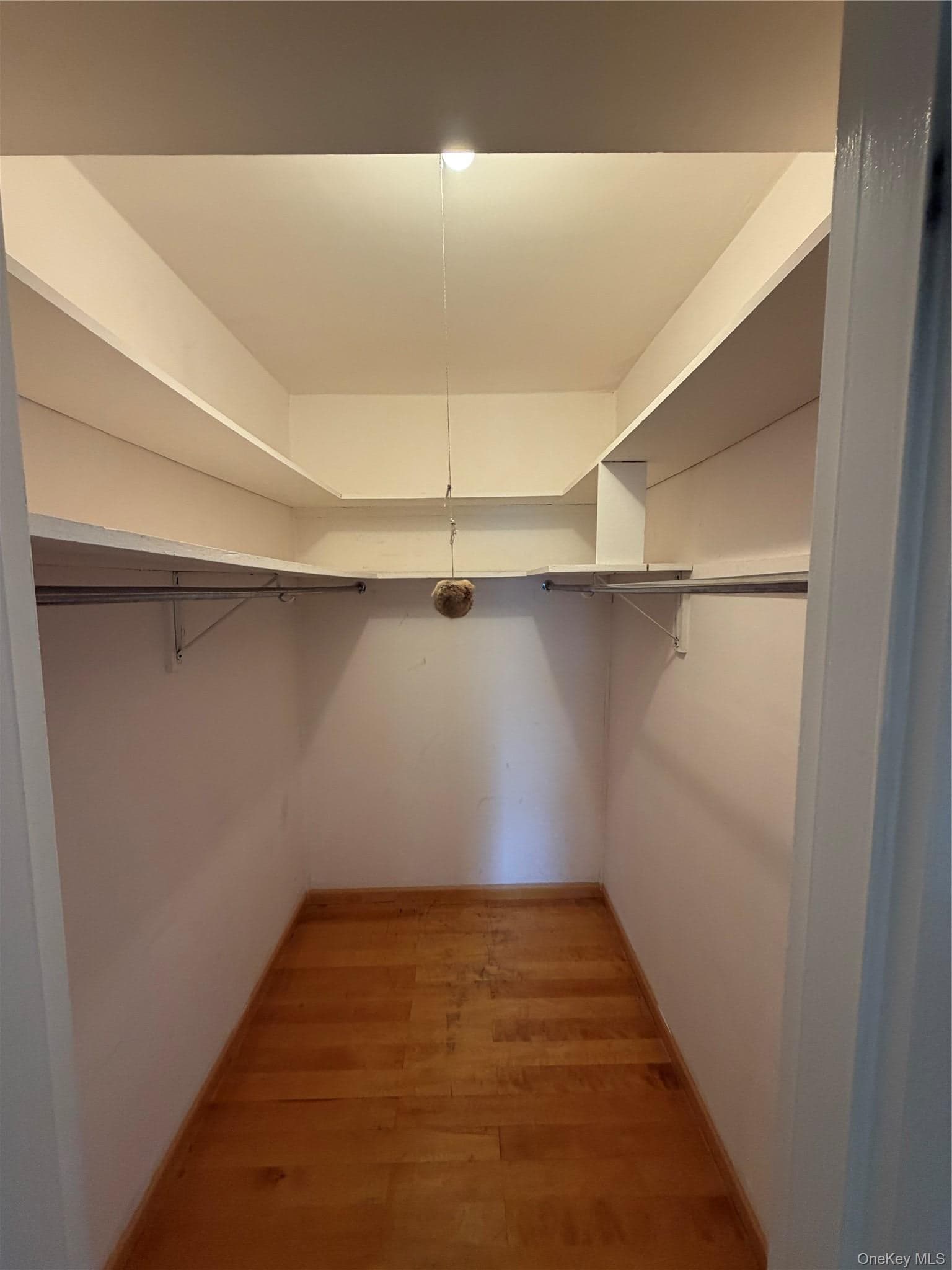 140-55 34 Avenue Unit: 4R thumbnail 3