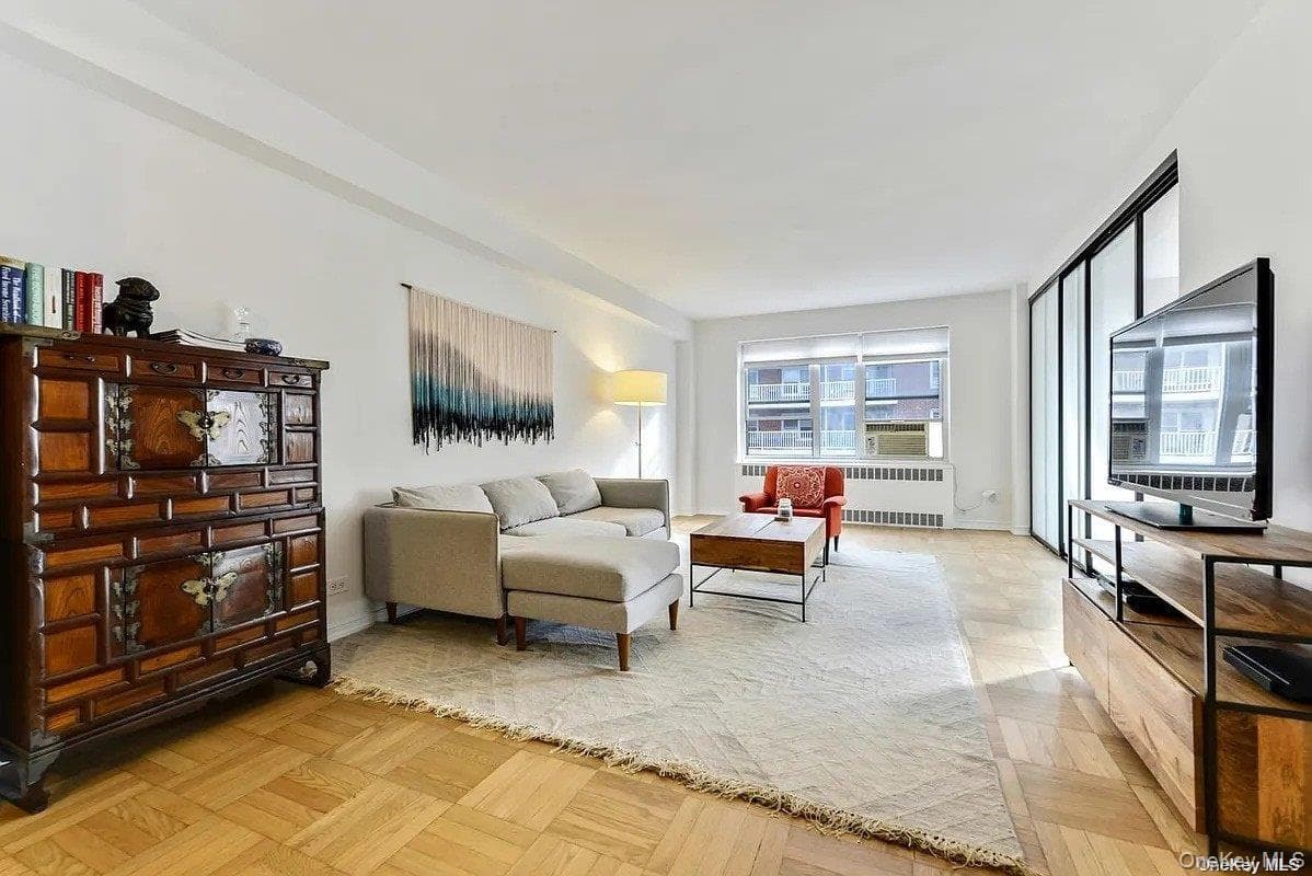 71-36 110th Street Unit: 6/H thumbnail 7