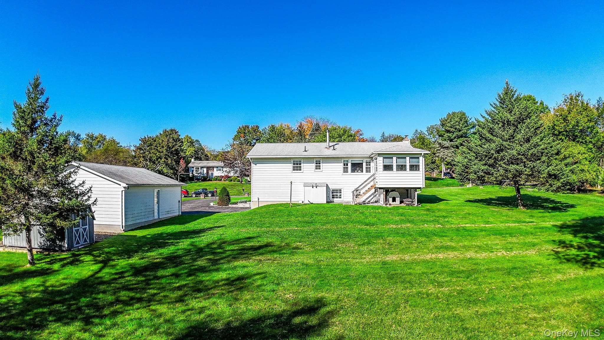 8 Gunsch Estate Drive thumbnail 6