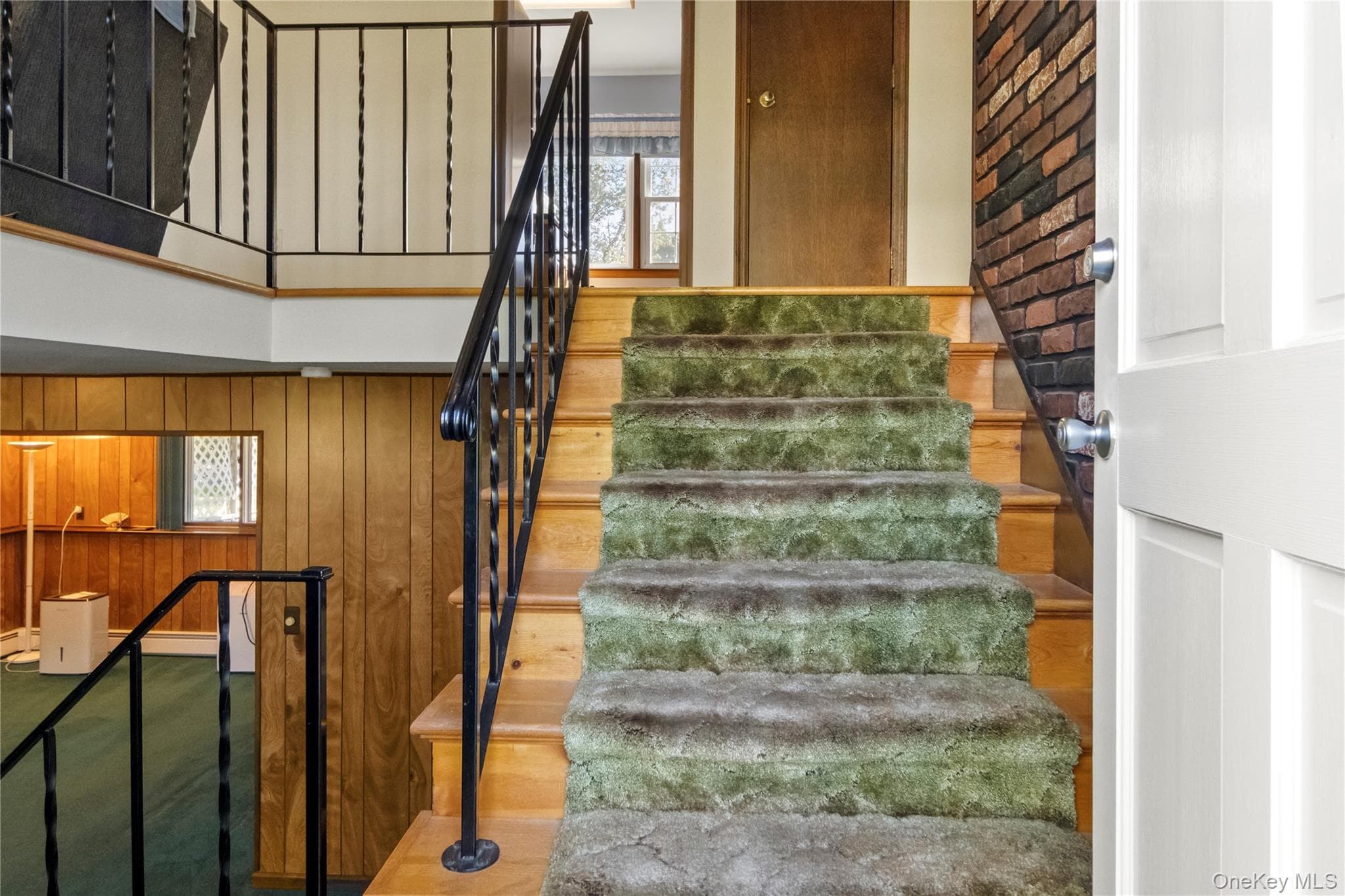 8 Gunsch Estate Drive thumbnail 10