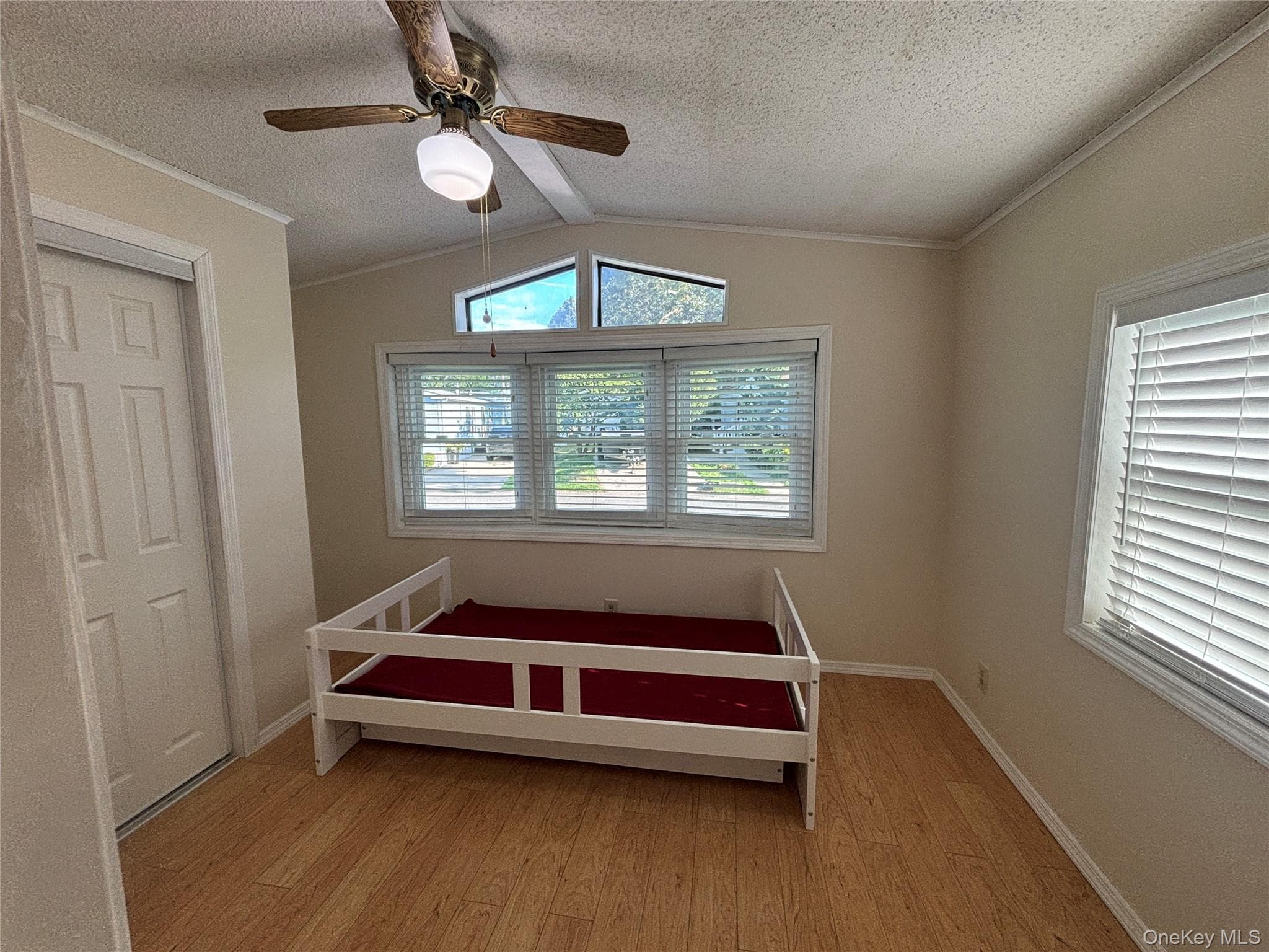 1661 Old Country Road Unit: 233 thumbnail 23