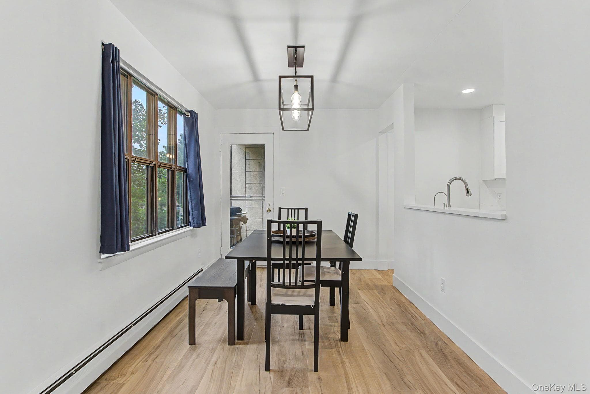 962 Sierra Vista Lane thumbnail 11