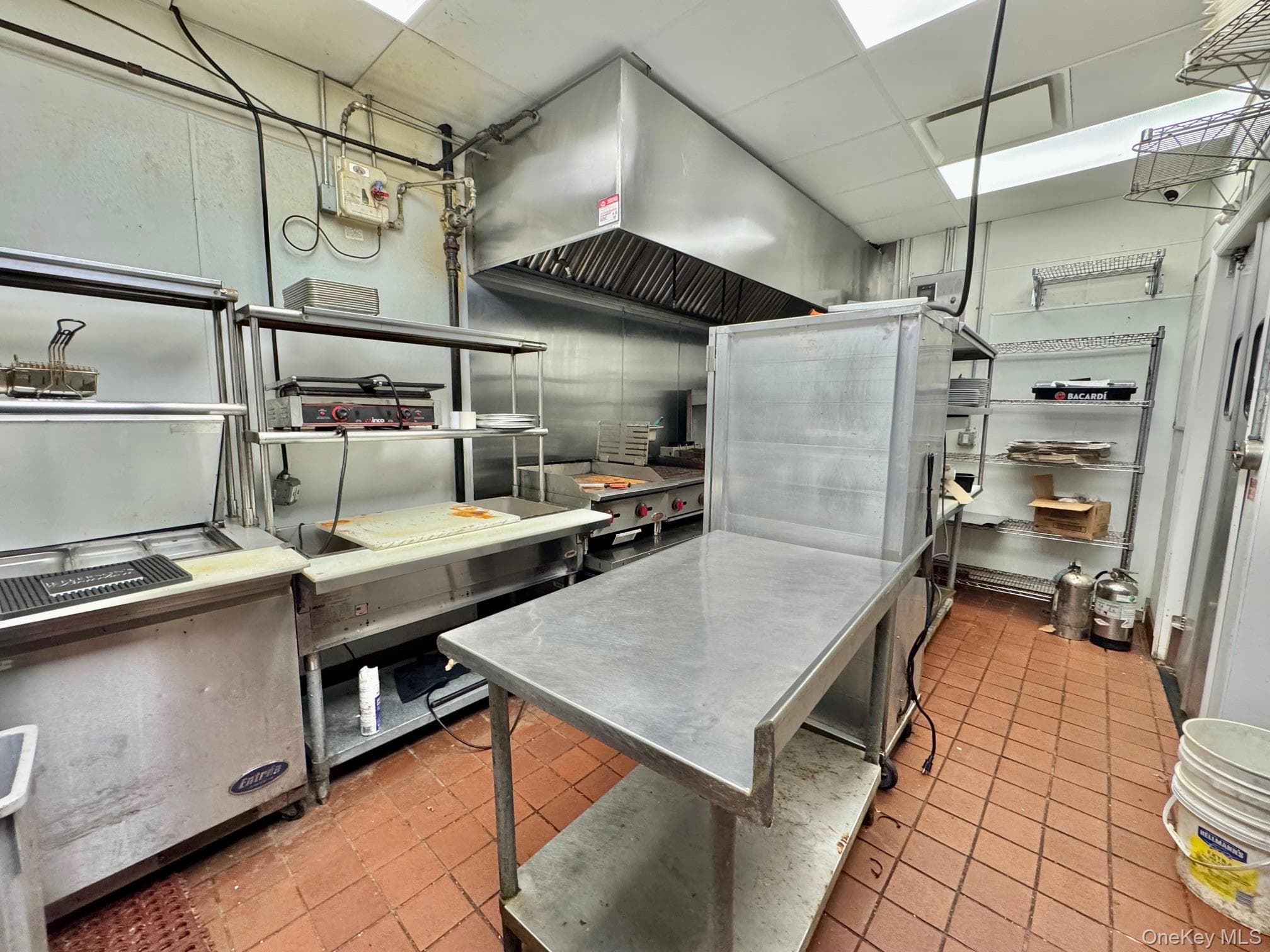 3925 Merrick Road thumbnail 9