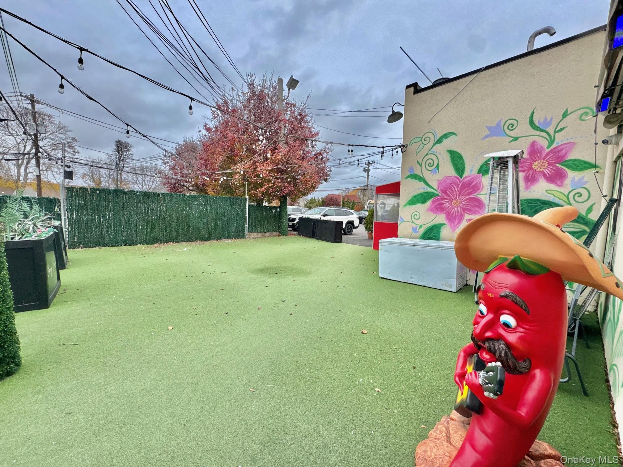 3925 Merrick Road thumbnail 7