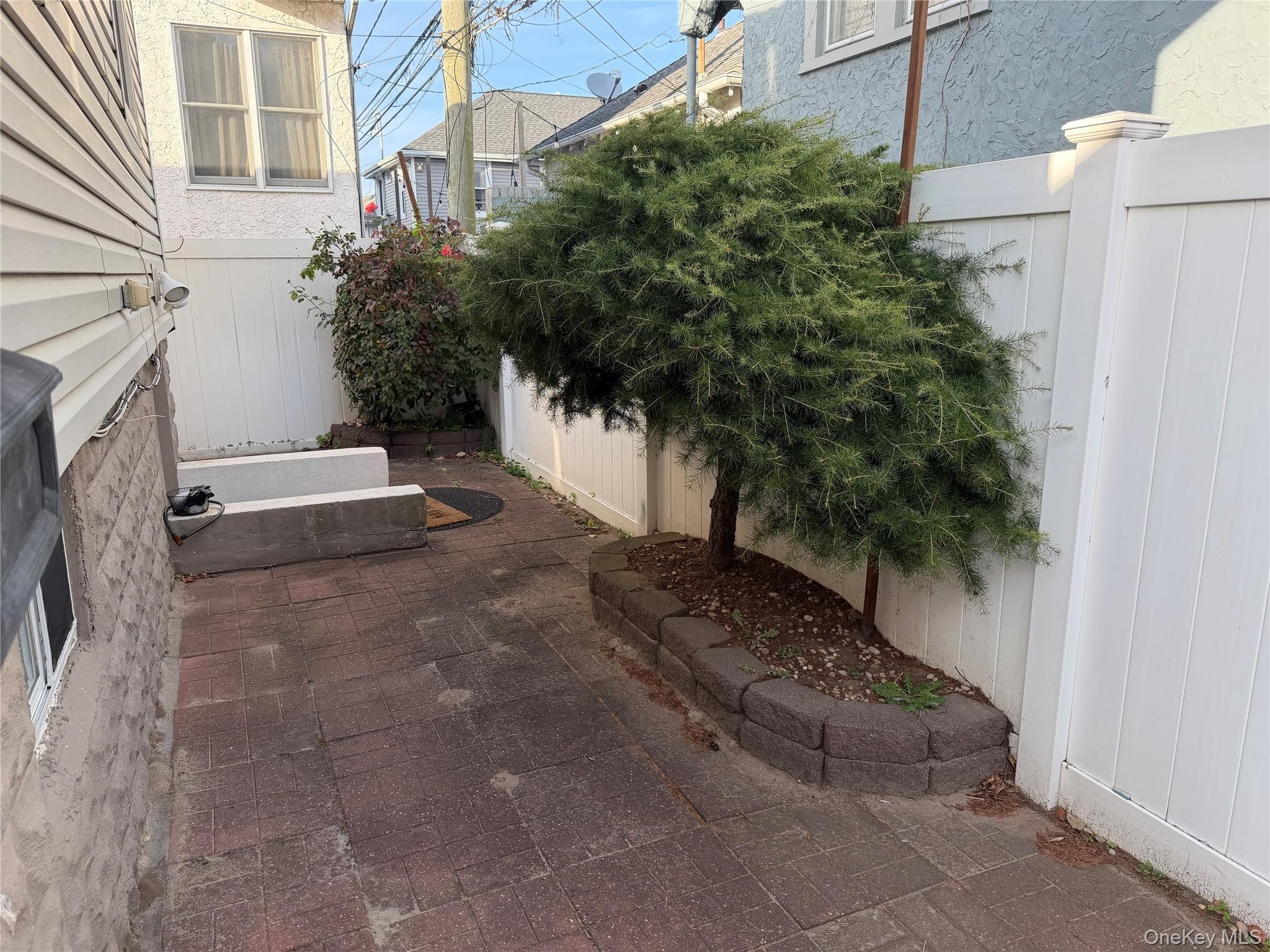 84 Georgia Avenue thumbnail 12