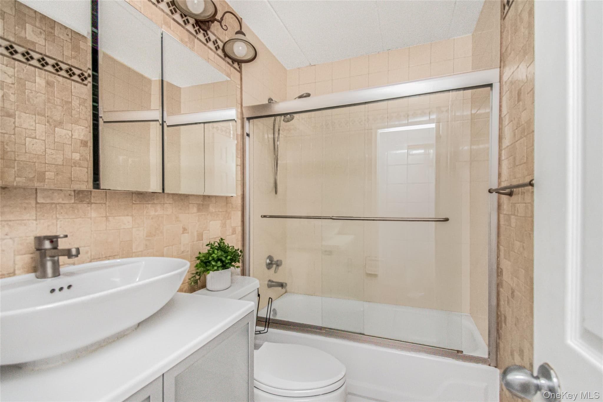 3220 Fairfield Avenue Unit: 7B thumbnail 11