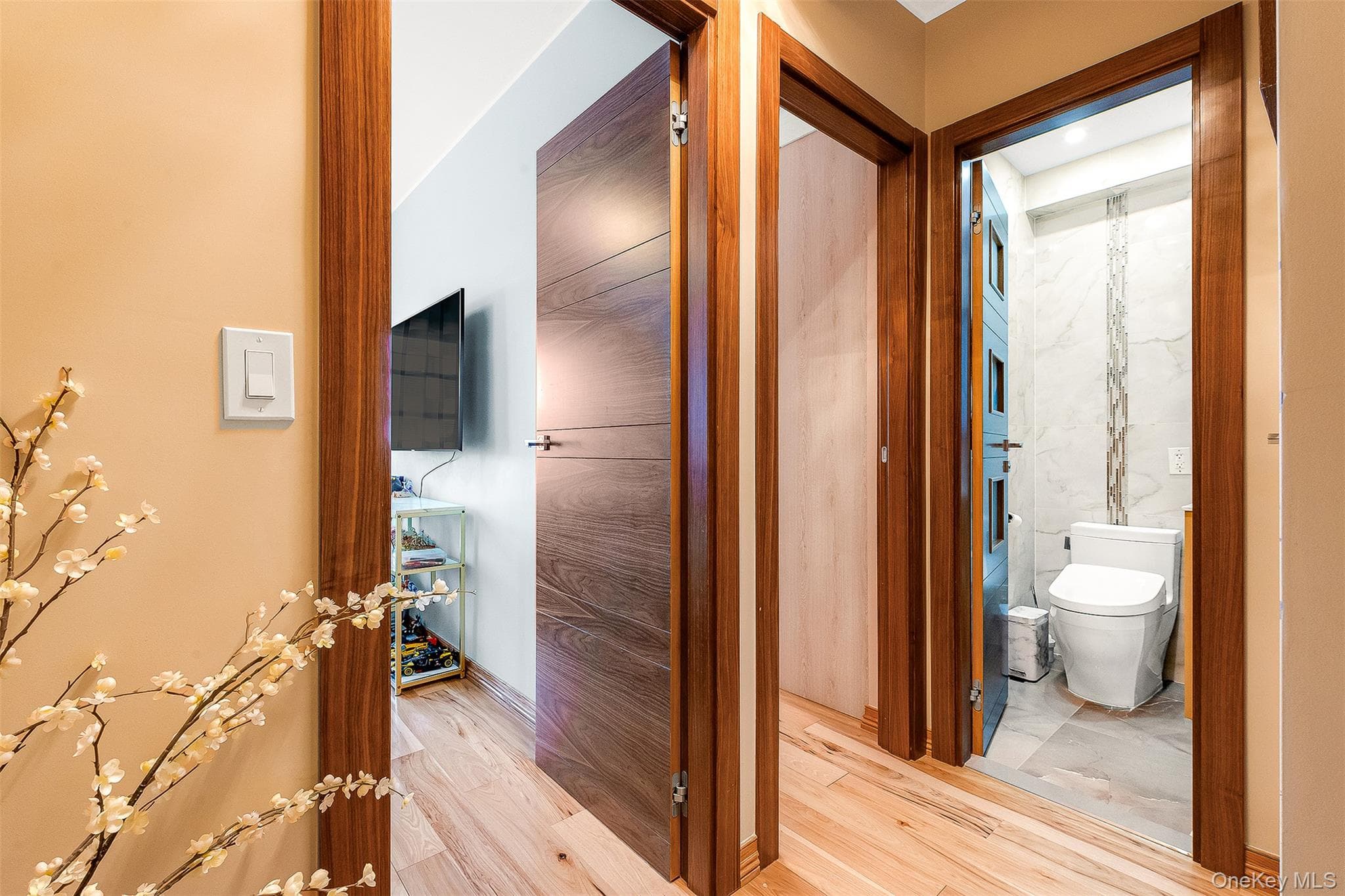 99-32 66th Road Unit: 5Z thumbnail 24