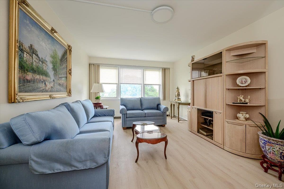 172-70 Highland Avenue Unit: 9-L thumbnail 4