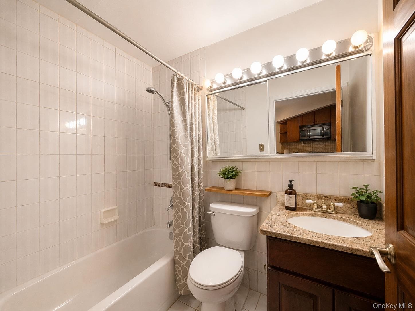 130-14 60th Avenue Unit: 2E thumbnail 4