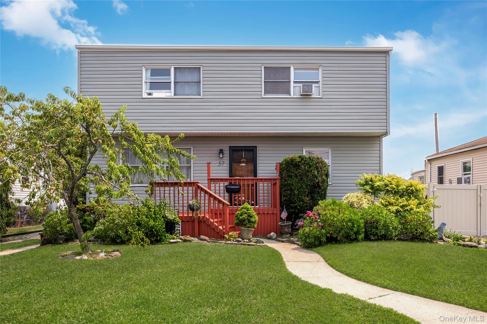 57 Overton Street, Freeport
