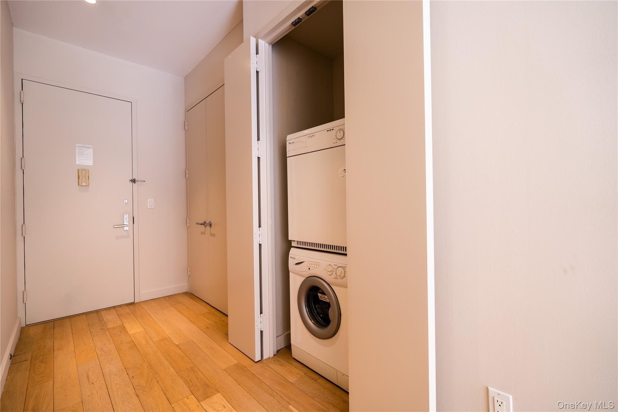 75 Wall Street Unit: 26Q thumbnail 10