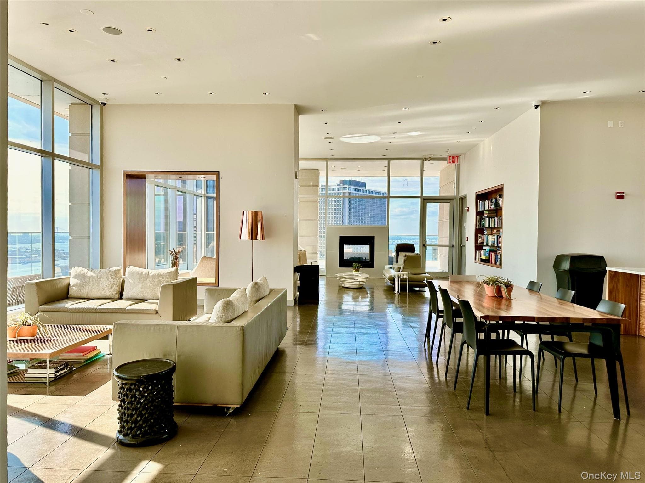 75 Wall Street Unit: 26Q thumbnail 21