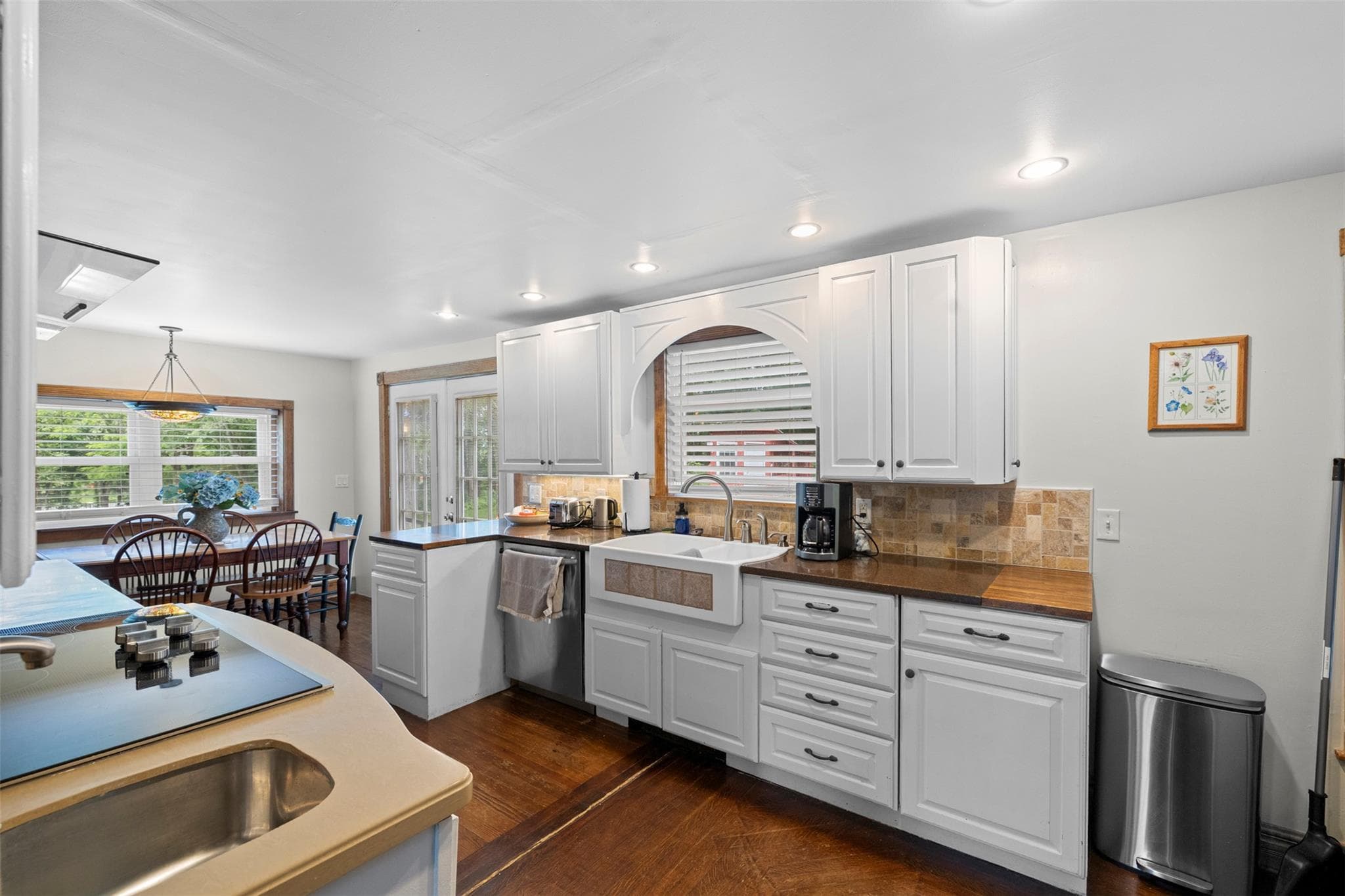 346 Crescent Avenue thumbnail 10