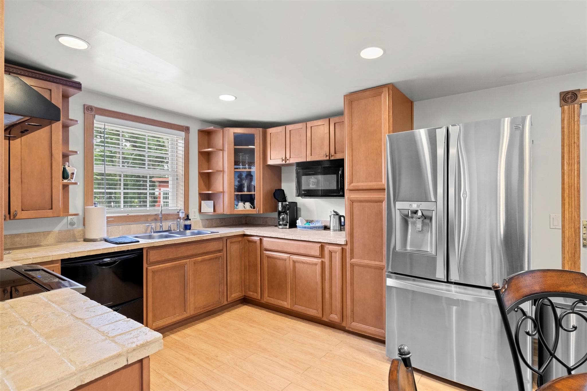 346 Crescent Avenue thumbnail 40