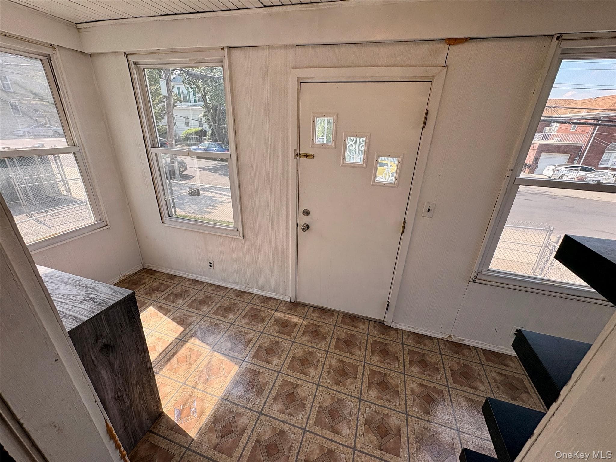 2910 Baisley Avenue thumbnail 13