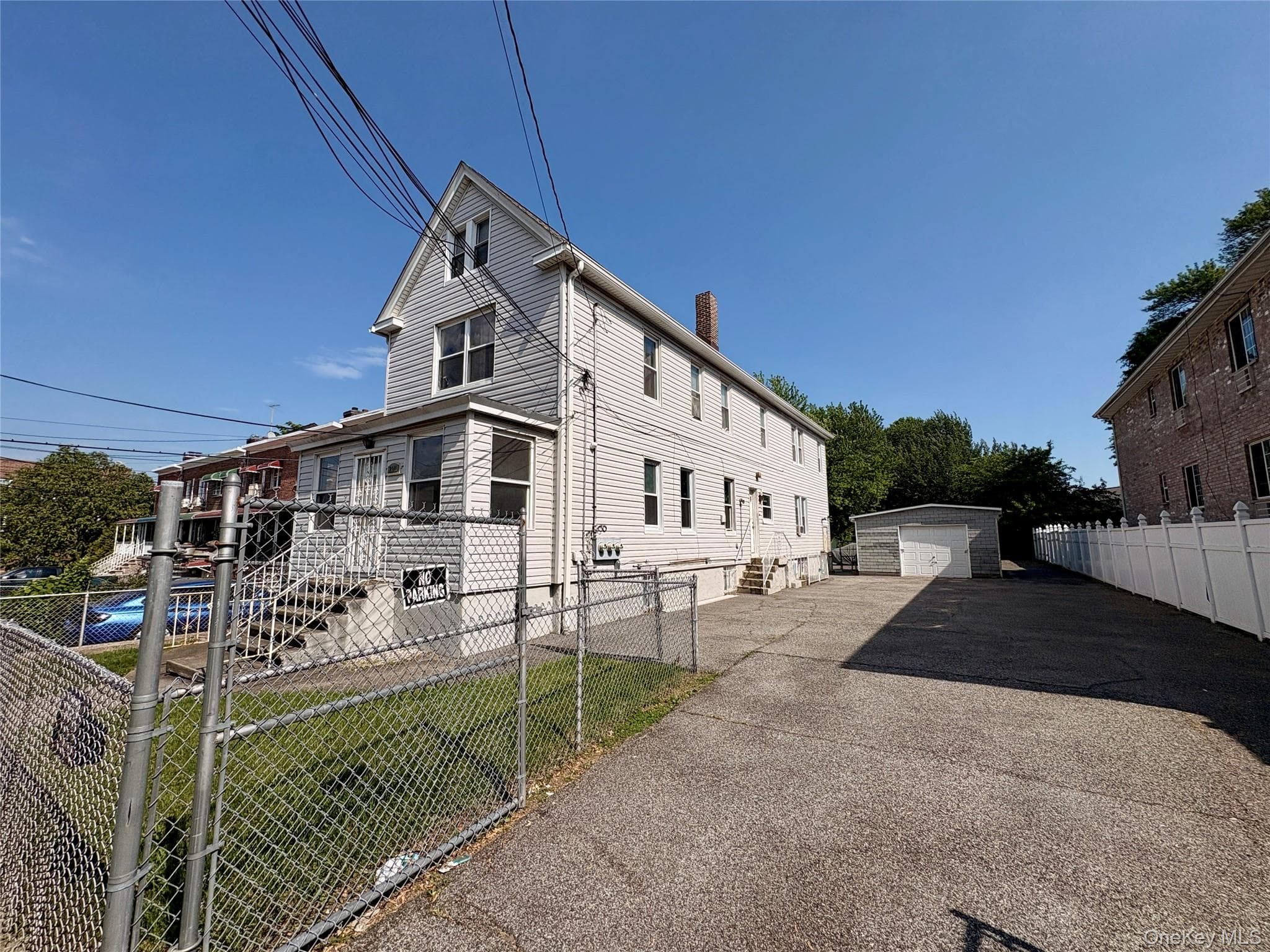2910 Baisley Avenue thumbnail 6