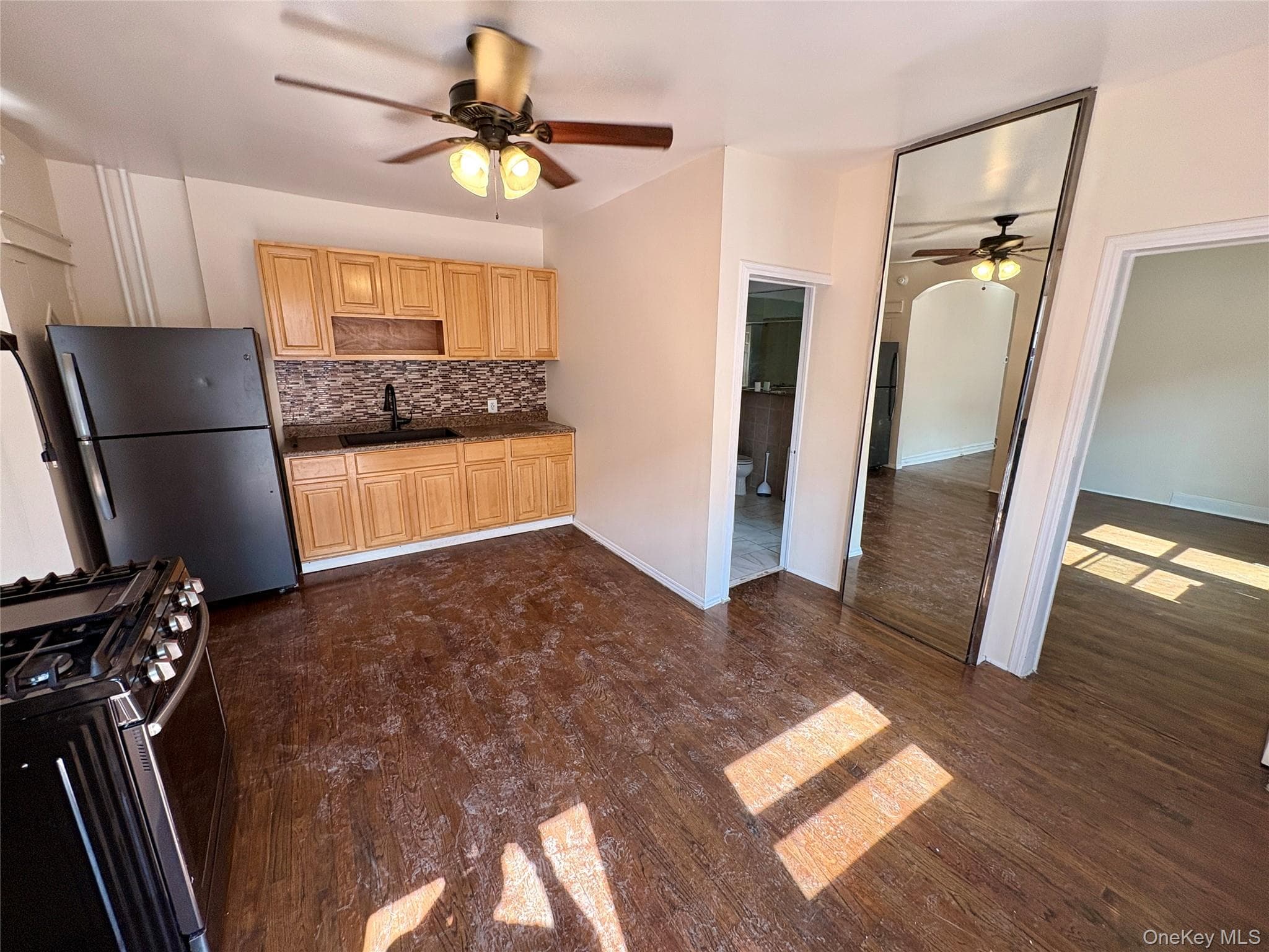 2910 Baisley Avenue thumbnail 8