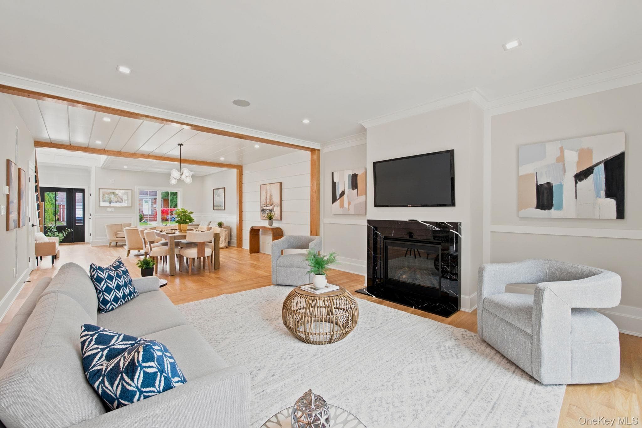 404 Langley Avenue thumbnail 10